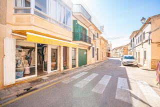 Pis a Santanyí Poble. Piso y local en santanyí