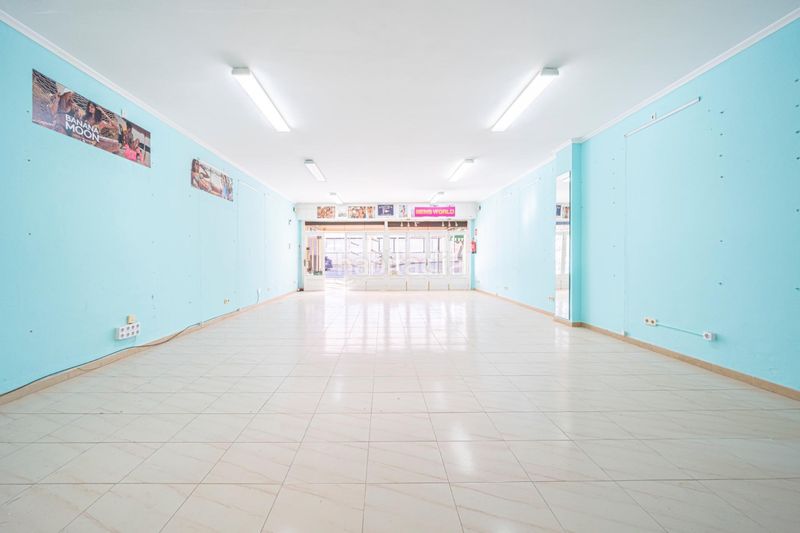 Foto ed9e65cf-abd2-481d-ba91-43354e960c6d. Local comercial a Capdepera poble Capdepera