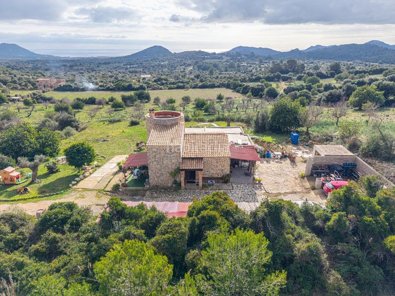 Foto 44a44d46-ae38-464a-8dd4-8e7d00d3df5e. Masia a Manacor centre Manacor