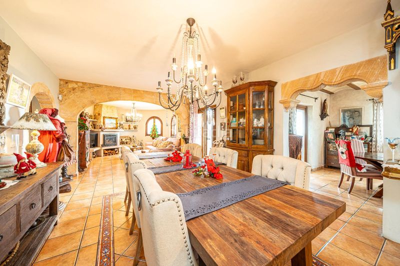 Foto 49eea872-8d27-4389-b53e-2db2548b7c82. Masia a Manacor centre Manacor