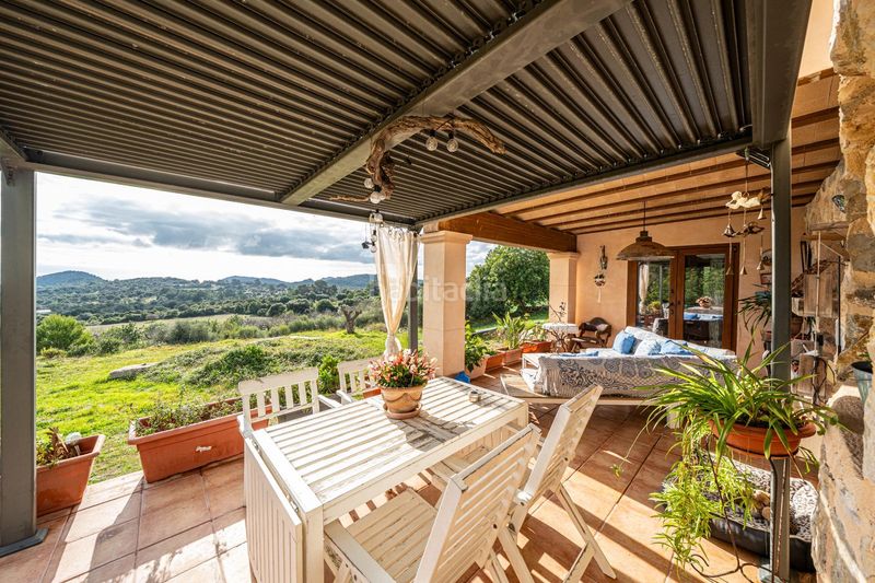 Foto a4f4f37d-6ab9-48f1-b94a-e487db6e435c. Masia a Manacor centre Manacor