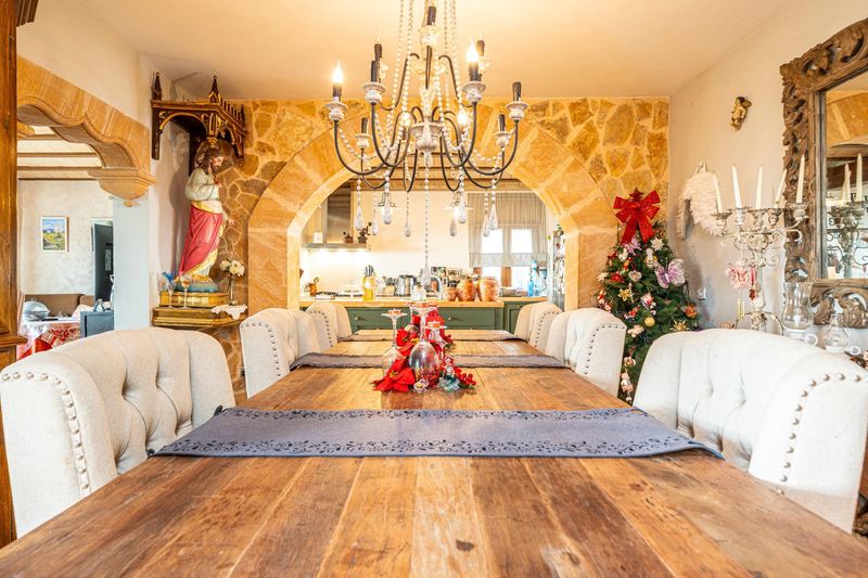 Foto bec37eba-5e3b-4a40-96e4-1ed8c8a9343b. Masia a Manacor centre Manacor