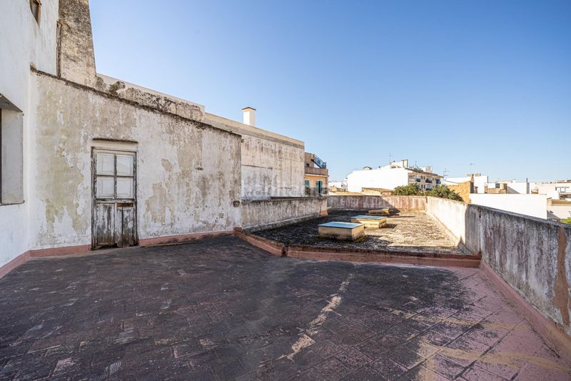 Foto 6411c4c3-2588-46c0-953c-cf61535ffb18. Edifici a Felanitx poble Felanitx
