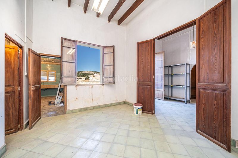 Foto e249dada-f03f-45bf-bab4-e421a0730a6b. Edifici a Felanitx poble Felanitx