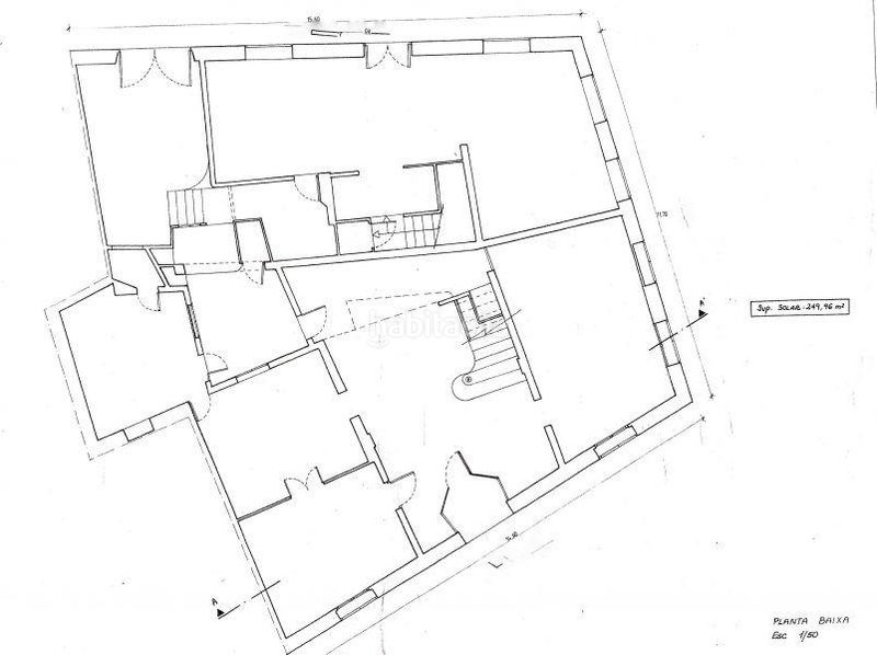 Foto f3b5f65f-e538-447e-807c-71a34cc1bbe5. Edifici a Centro Inca