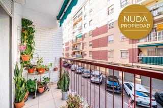 Etagenwohnung  Carrer escorca. Primer piso con ascensor de 3 habitaciones y balcón en rafal nou