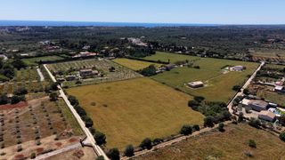 Landgut in Manacor Centre. Terreno urbanizable en porto cristo