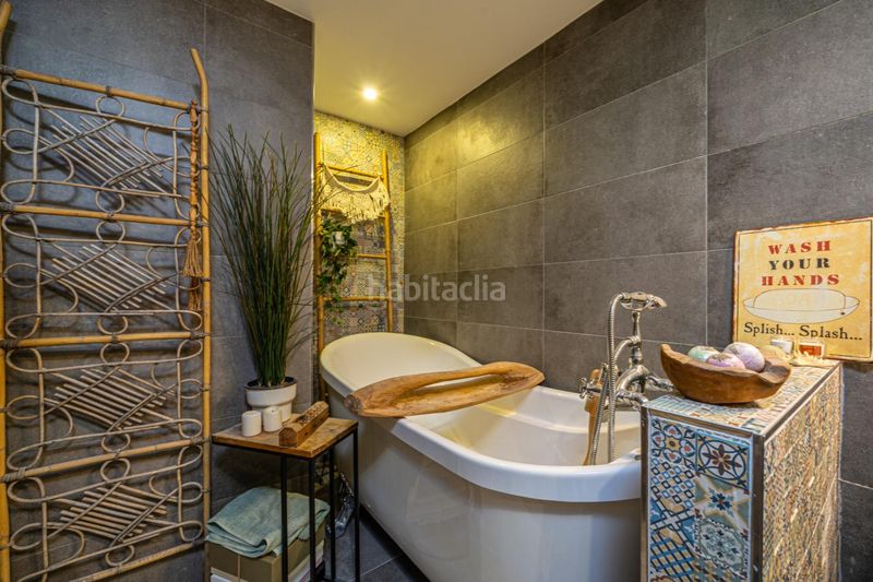 Foto 104f0738-3988-4986-a814-bfa4dd04b49a. Chalet excepcional propiedad mediterránea con 4 viviendas independientes a pocos pasos del puerto de Cala Figuera en Santanyí