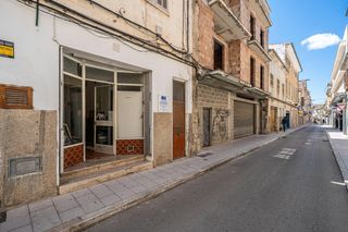 Locale commerciale in Manacor Centre. Local comercial en el centro de manacor con posibilidad de cambi