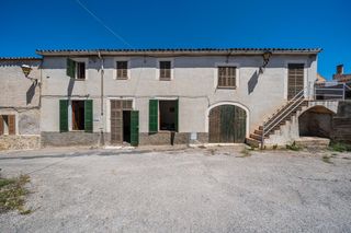 Casa a schiera  Carrer de la lluna. Venta casa en son servera