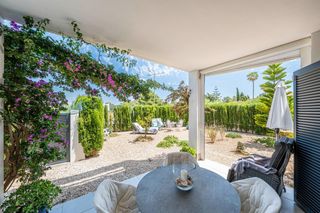 Erdgeschoss  Carrer laponia. Planta baja con jardín privado en cala murada