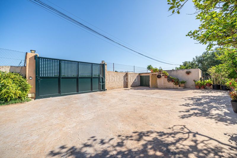 Foto 76cec0c5-8a83-4cf7-996e-6a69661670f5. Masía finca rústica reformada con cédula, porche, piscina y huerto en Son Ferriol, palma en Palma de Mallorca