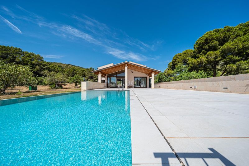 Foto f55d56f2-acc9-4a89-8a8e-39fb9bc38a4b. Xalet a Cala Ratjada Capdepera