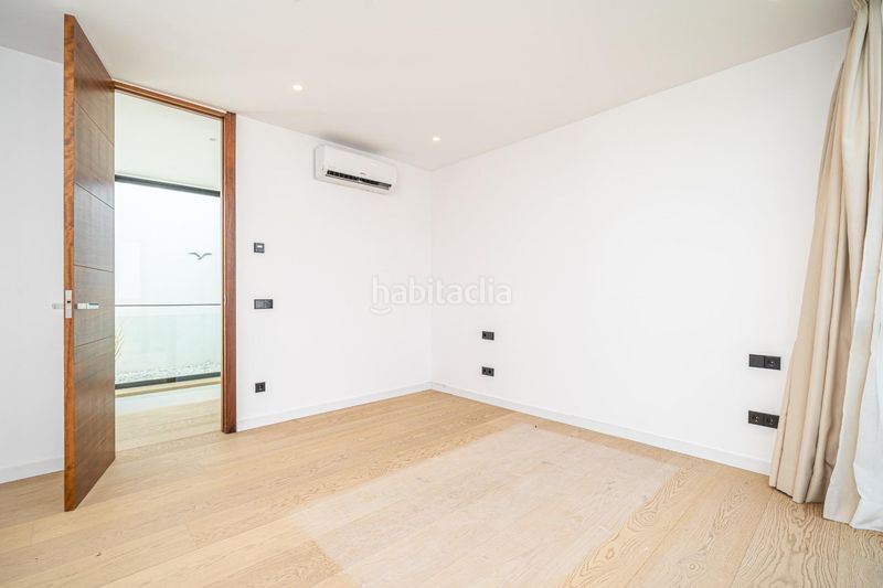 Foto 740e493e-91a8-4305-bd6d-74d7a860f5aa. Casa amb calefacció aparcament piscina a Son Roca Palma de Mallorca