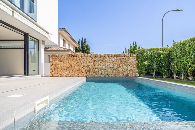 Foto a2562c95-c9bb-4561-b945-6043b23ff1be. Casa amb calefacció aparcament piscina a Son Roca Palma de Mallorca