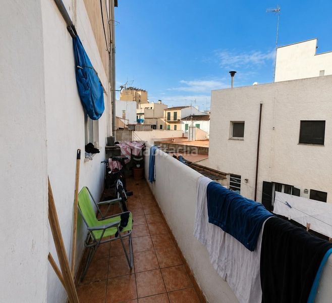 Foto c6cbd63e-0283-43fa-9764-4f3767f73d0a. Edifici a Foners Palma de Mallorca