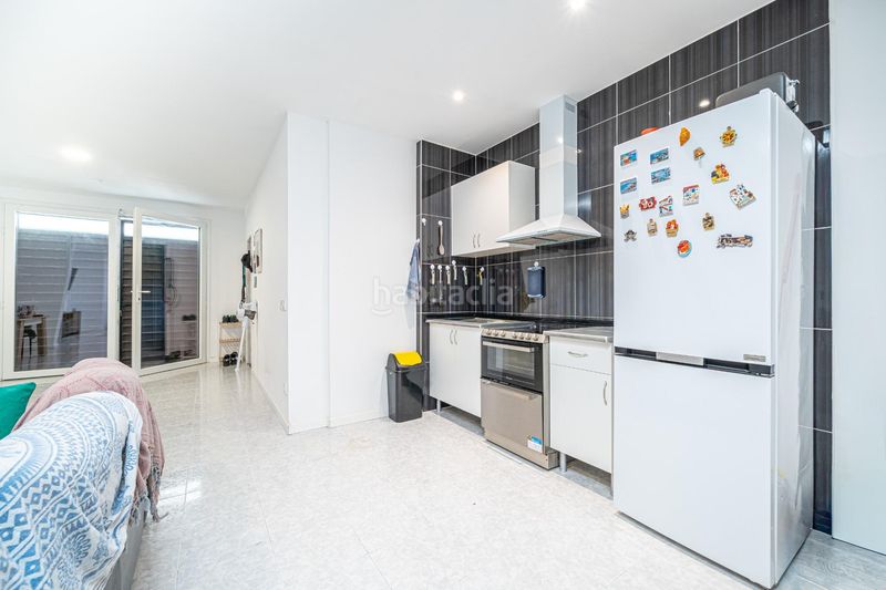 Foto b9328157-c79c-4e3a-8814-8edccb42bcf8. Local comercial a Porto Cristo Manacor