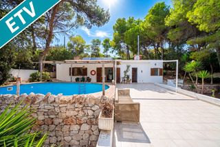 Xalet a Cala Figuera. Casa unifamiliar con licencia vacacional (etv antigua) en cala f
