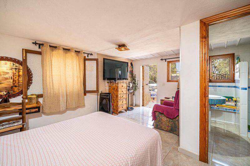 Foto 01397406-b0d9-4788-a127-cd995f052c21. Masía propiedad con terreno, estudio independiente y piscina en Palma de Mallorca