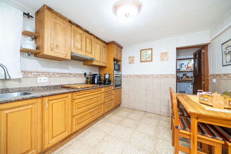 Foto 16038c79-b3ff-4e44-b25b-e11c2ef89428. Masía propiedad con terreno, estudio independiente y piscina en Palma de Mallorca