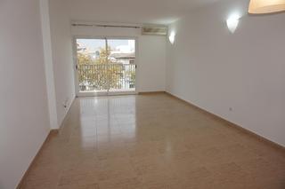 Flat  Calle aragon. Son fuster en finca pocos años con parking y trastero 3 dormitor