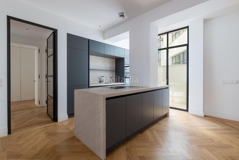 Foto 22d501b4-0fcf-4475-bd27-361672bd54b9. Edificio in avenida del comte de sallent 16 in Bons Aires Palma de Mallorca