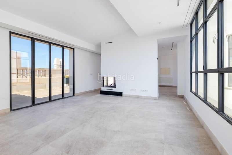 Foto 9beddf7a-2f73-4efc-ab3a-a65389d32c8c. Edificio in avenida del comte de sallent 16 in Bons Aires Palma de Mallorca