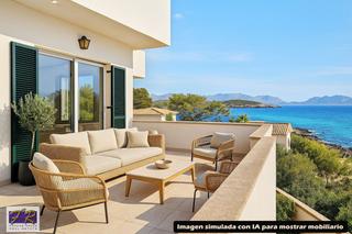 Chalet in Bacarés-Manresa-Bonaire. Dúplex renovado frente al mar