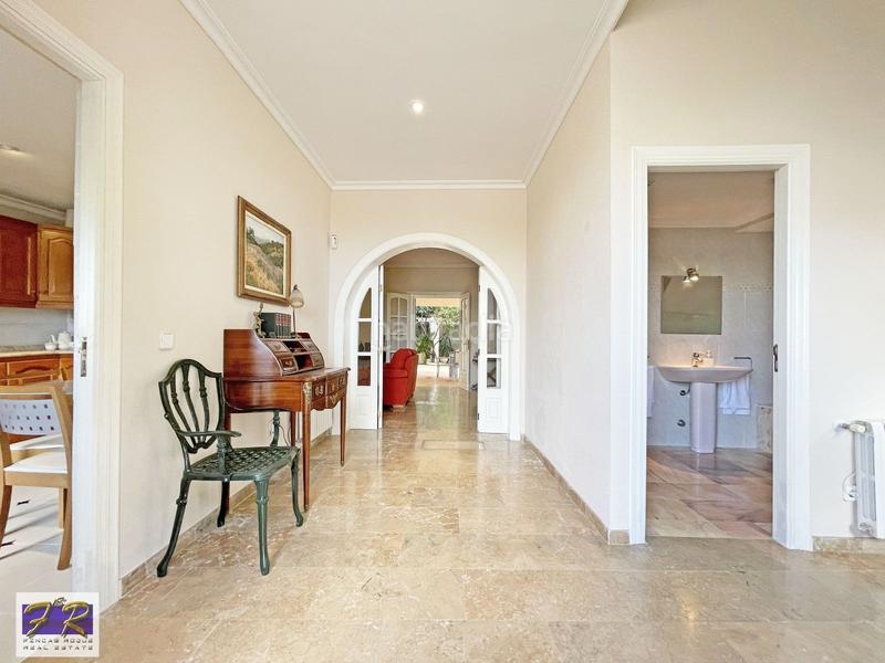 Foto 8db52d76-6709-4f4f-aa30-2ac2da873f1a. Xalet amb calefacció aparcament a port d´Alcúdia-platja dálcúdia Alcúdia