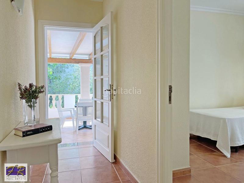 Foto c9d27d29-2915-4e3c-a08f-5c49a5644699. Xalet amb calefacció aparcament a port d´Alcúdia-platja dálcúdia Alcúdia