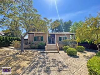 Chalet in Bacarés-Manresa-Bonaire. Villa en venta en bonaire alcudia