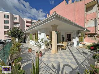 Chalet in Port d´Alcúdia-Platja dÁlcúdia. Descubre esta exclusiva villa en el corazón de puerto de alcudia