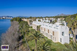 Chalet in Port d´Alcúdia-Platja dÁlcúdia. Xiprers exclusivas villas en alcudia a solo 50m de la playa