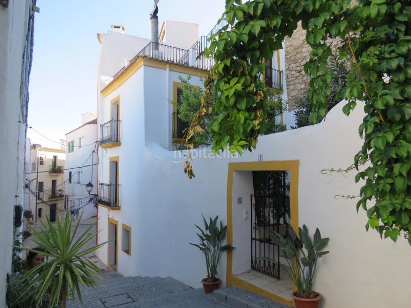 Foto b9f3425a-803f-4012-ac32-6c30c0020fe3. Appartement dans Dalt Vila-La Marina Ibiza