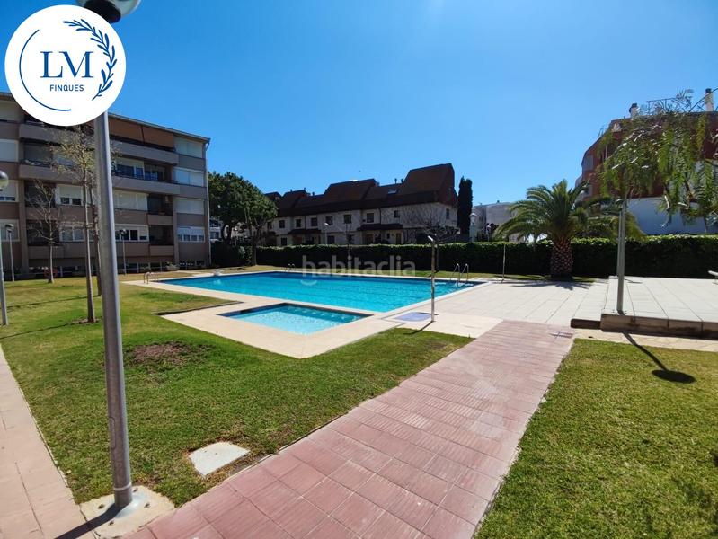 Foto 4e7cc1d7-c0ca-4798-ba54-52f3e1e603e6. Rent flat with pool in Ribes Roges Vilanova i la Geltrú