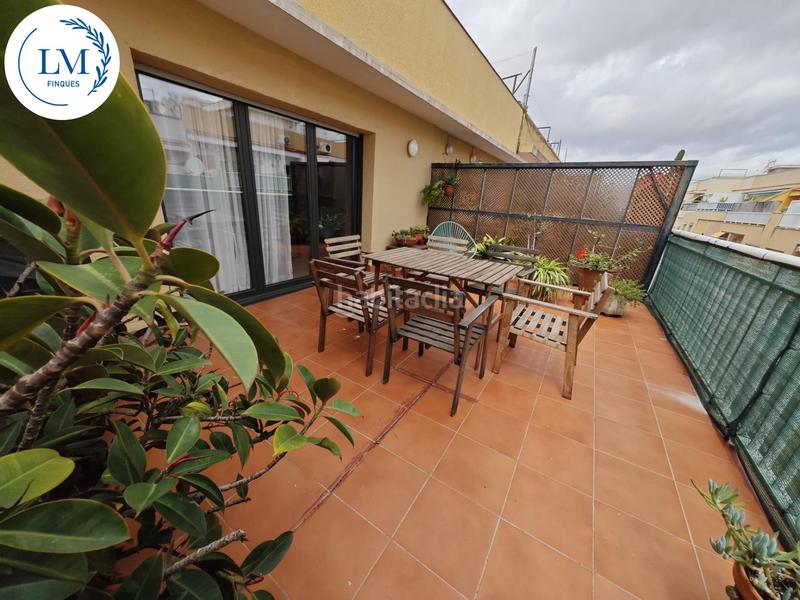 Foto 7a134825-89ef-4735-8bfb-cb60277ebc20. Lloguer àtic a Barri de Mar Vilanova i la Geltrú