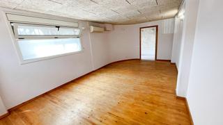 Lloguer Local Comercial a Centrevila. Local en alquiler