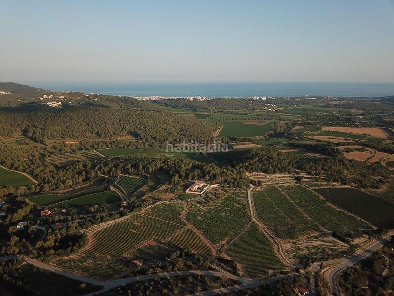 Foto 77c288e3-4d92-444f-a3cf-3299bbc19a0f. Fondo rustico in Mas Alba Sant Pere de Ribes