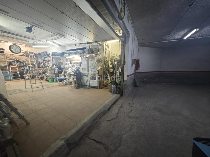 Foto e0b40427-c057-4544-8119-a97a75f1f608. Parking coche se vende amplio garaje cerrado de 45 m en planta sótano en Vilanova i la Geltrú