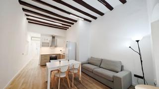 Flat in Centrevila. Piso reformado en zona céntrica  listo para entrar a vivir!