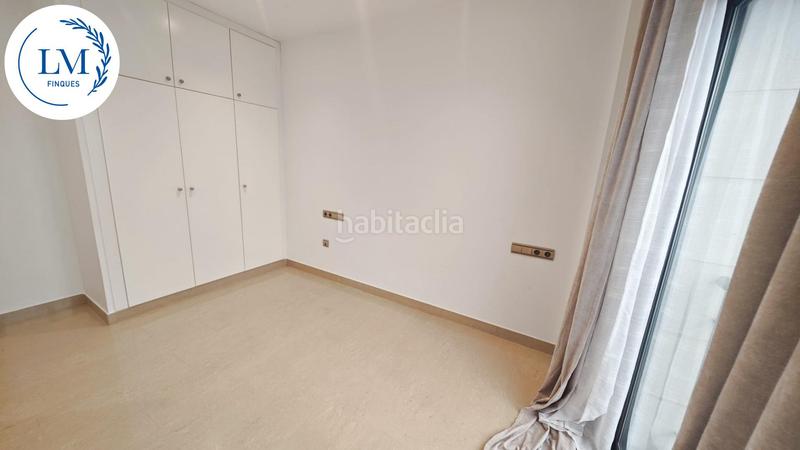 Foto 91d58162-9486-4803-b596-f282a21eff0c. Piso  en primera línea de mar, , delante del puerto. en Vilanova i la Geltrú