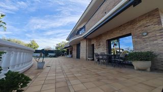 Xalet a L´Aragai. Exclusivo chalet en venta en la zona del tennis