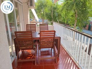 Etagenwohnung in Ribes Roges. A pocos pasos del mar, este excelente inmueble en ribes roges