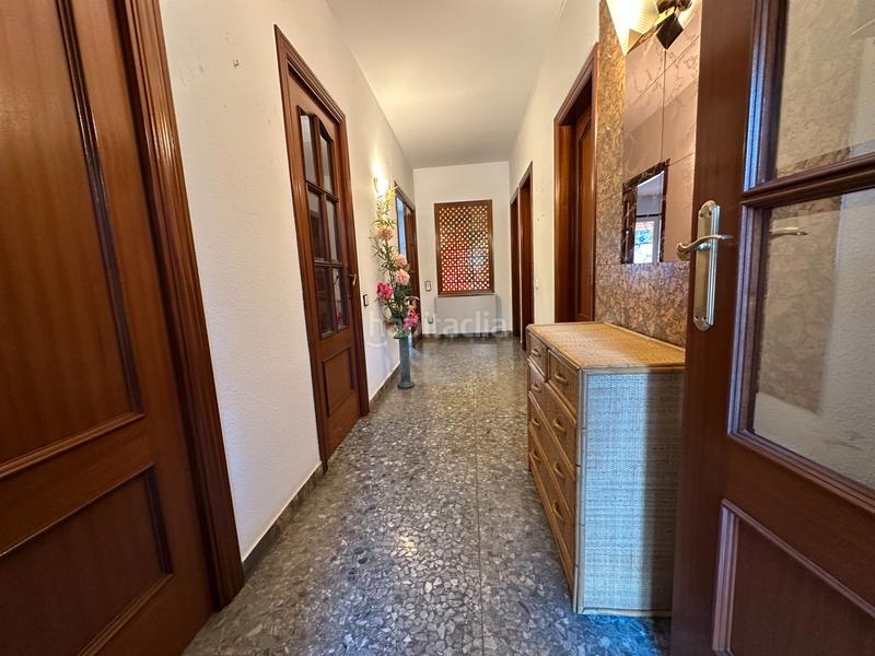 Foto 6ceb09a5-a4d1-466a-809b-121110599c0c. Casa aparellada a carrer de riera boter 19 a Pallejà