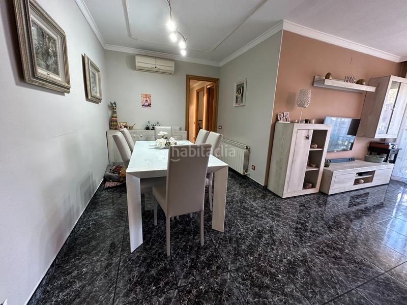 Foto b8dceeb1-700c-4017-afa0-14fe49241a91. Pis amb calefacció aparcament a Sant Vicenç dels Horts