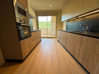 Piso en Avinguda de catalunya 55. Piso con terraza y jardín cerca barcelona
