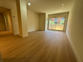 Piso en Avinguda de catalunya 55. Piso con jardín cerca de barcelona