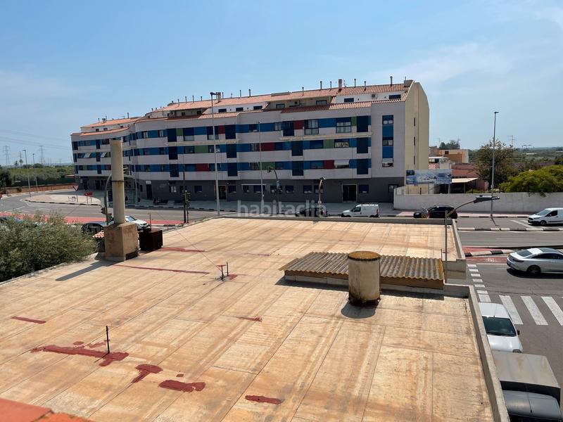 Foto f74bd5e1-7ee5-4e8f-bb4c-4fc80d23daf9. Casa amb aparcament a Ensanche - Parque Santa Rosa Castellón de la Plana