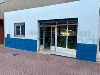Local Comercial  Carrer del riu navia. Local comercial en zona peatonal