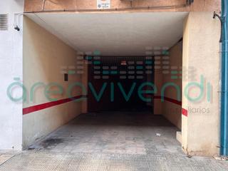 Aparcament cotxe  Carrer riu de la senia. Plaza de garaje